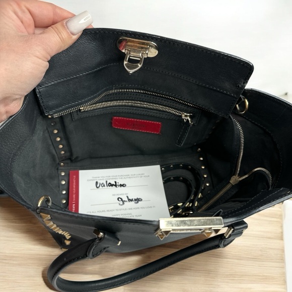 VALENTINO GARAVANI Grained Calfskin Small Rockstud Tote Black ~Authentic - Picture 7 of 14